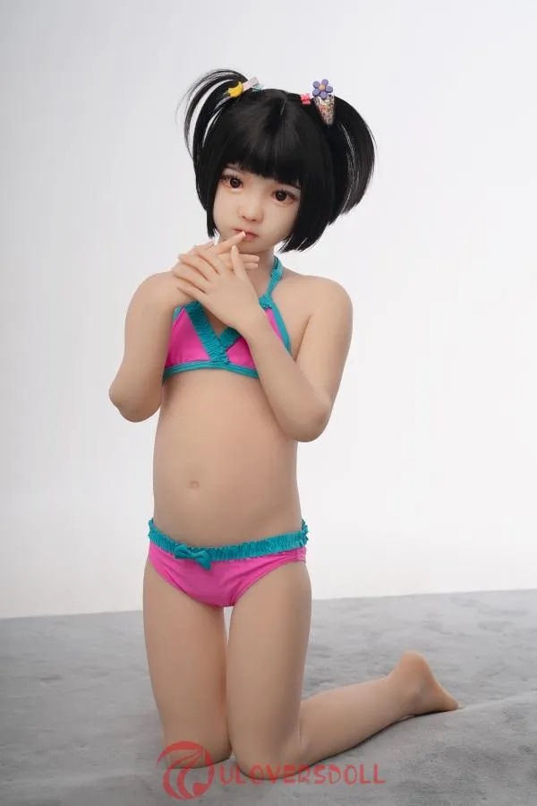 SD450101-5 120cm Flat Chested Alexis